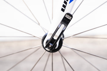 Quick release skewer